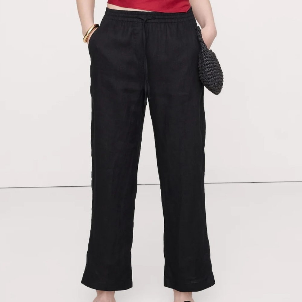 Banana Republic Navy Lightweight Pant